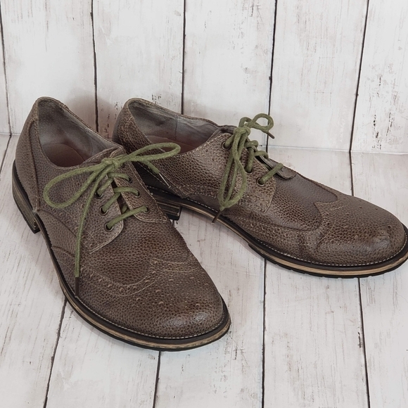 Steve Madden "Empire" Chestnut Brown Pebbled Leather Wingtip Loafers 10.5 M - Picture 1 of 7